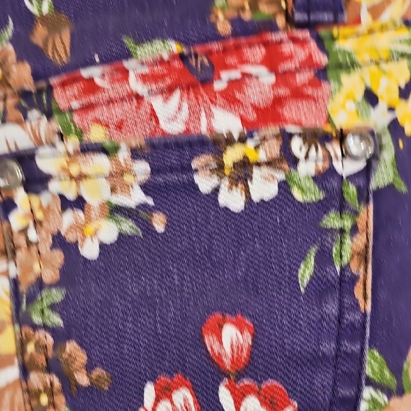 Crest Jeans Girls Floral Kids Jeans Size 6 Like New - Picture 8 of 9